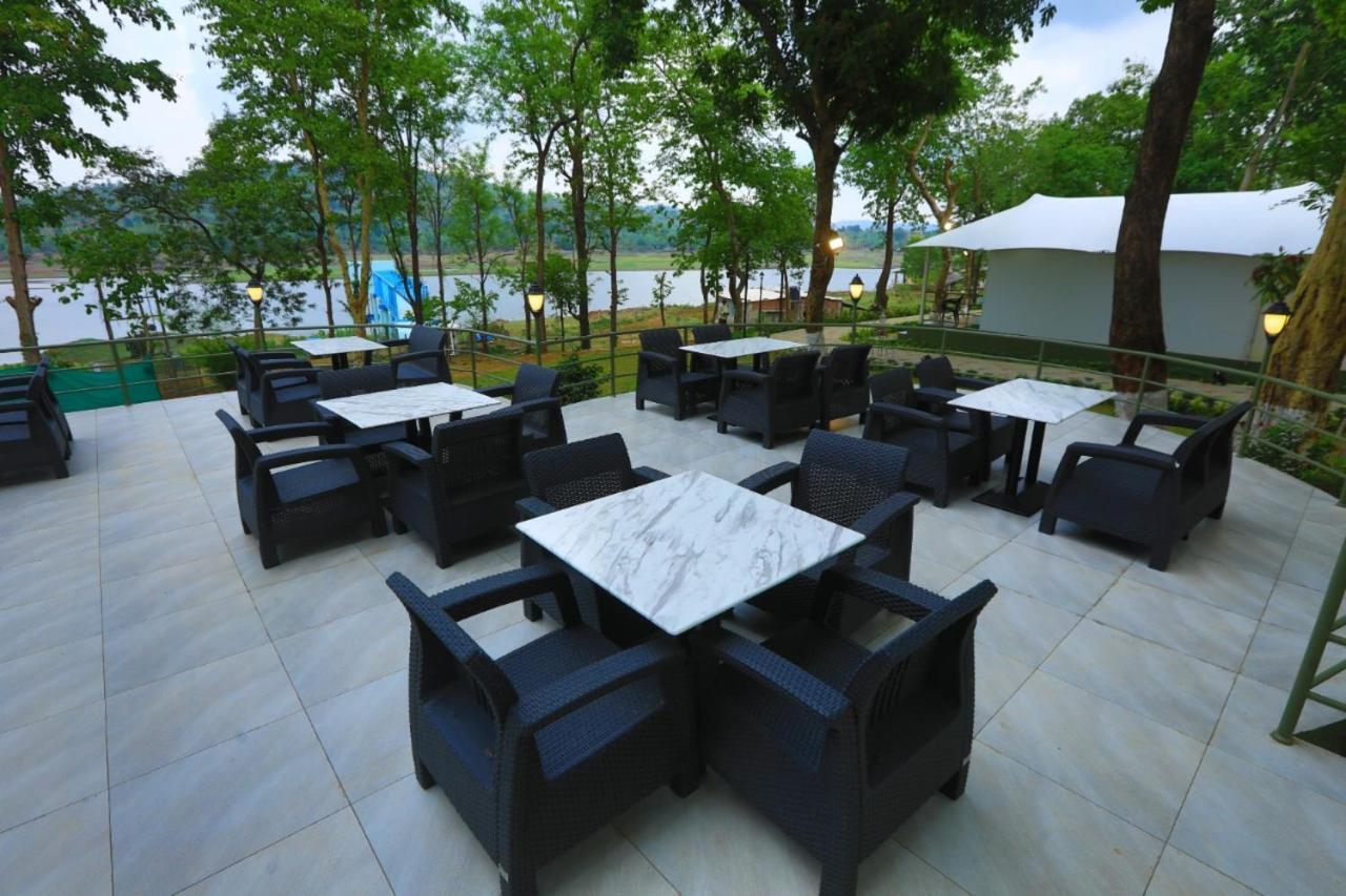 White Feather Resort Kauncha Силвасса Экстерьер фото