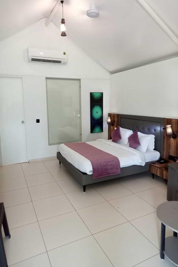 White Feather Resort Kauncha Силвасса Экстерьер фото