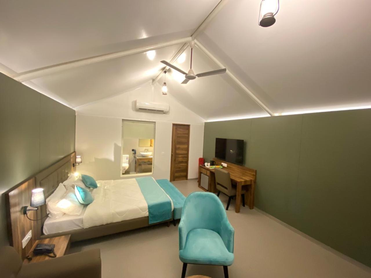 White Feather Resort Kauncha Силвасса Экстерьер фото